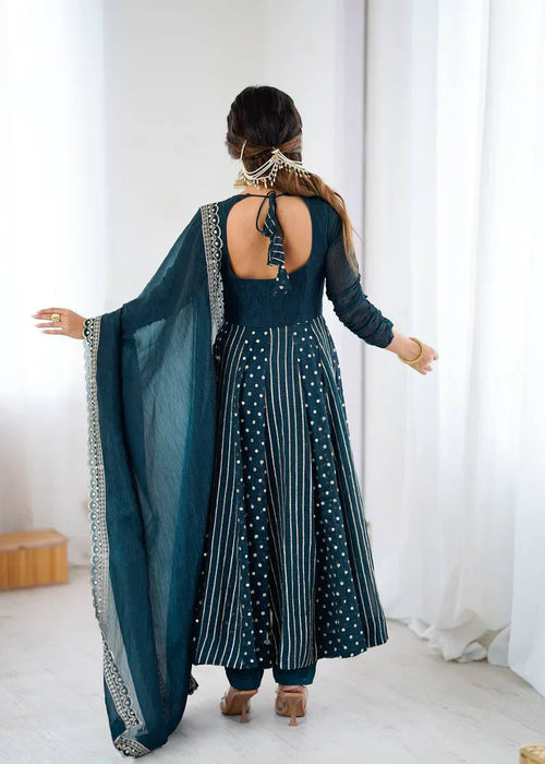 Anarkali Gown With Crunchy Silk With Fully Flair